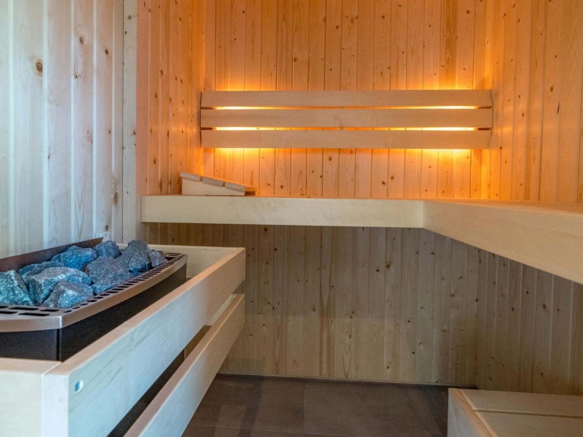 Gorgeous Holiday Home In Texel With Sauna Westermient Eksteriør billede